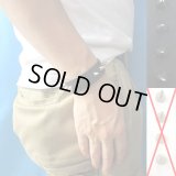 日本製　本革　リストバンド　ブレスレット　20ｍｍ　ロンドン鋲　黒のみ